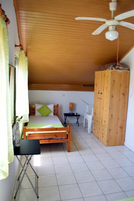 House Mantesos Apartment Koinira Luaran gambar