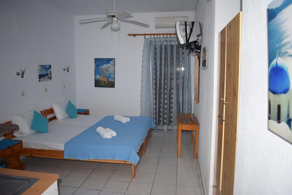 House Mantesos Apartment Koinira Luaran gambar